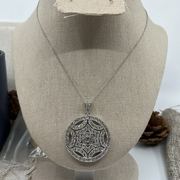 Vintage Diamonique Sterling Silver 925 Circle Pendant Necklace - 16-18" - Picture 7 of 14